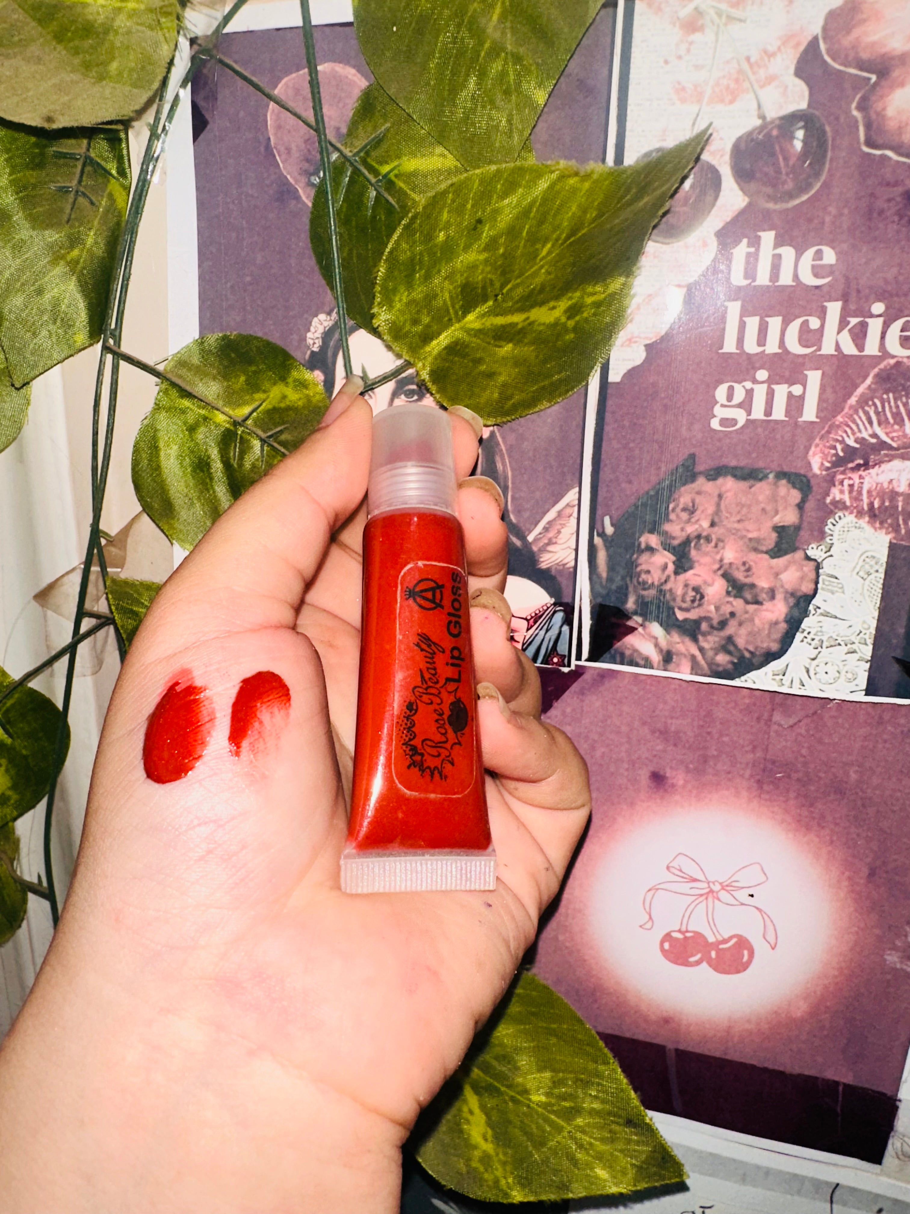 Lip gloss tube
